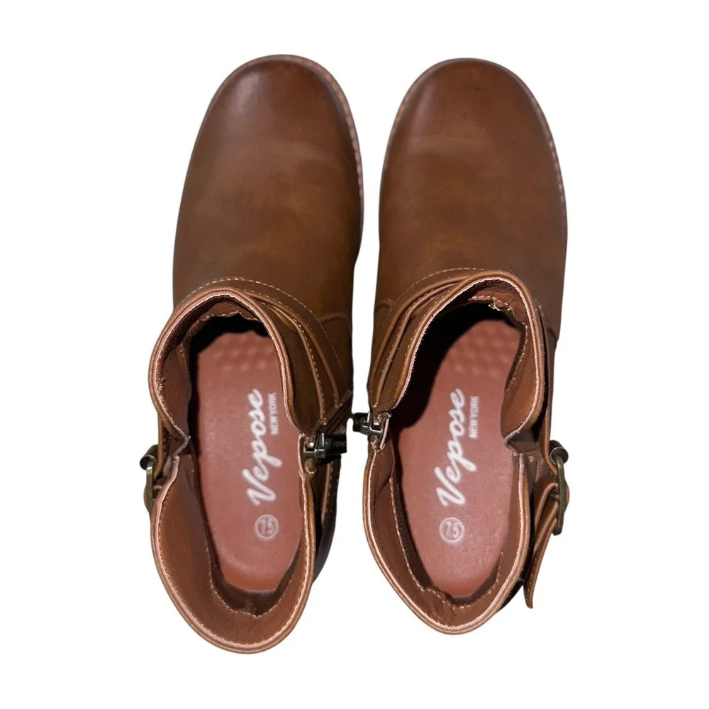 VEPOSE Brown Women's Ankle Boot With‎ Buckle Rubber Outsole 7.5
